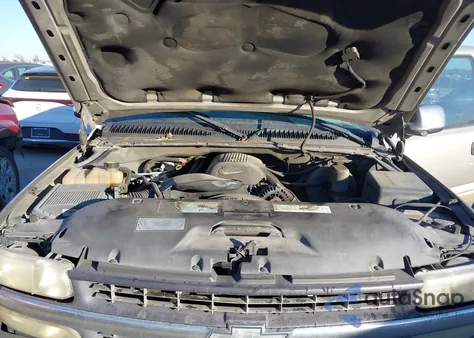 2001 Chevrolet Silverado C1500 z USA, uszkodzony, nr VIN 1GCEC19T11Z314141